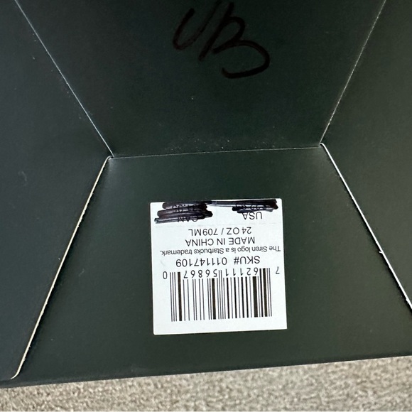 Starbucks 5-Pack Reusable Cold Cups Color Changing Tumblers Straws Lids Holiday - Picture 3 of 3